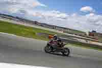 cadwell-no-limits-trackday;cadwell-park;cadwell-park-photographs;cadwell-trackday-photographs;enduro-digital-images;event-digital-images;eventdigitalimages;navarra;no-limits-trackdays;peter-wileman-photography;racing-digital-images;trackday-digital-images;trackday-photos
